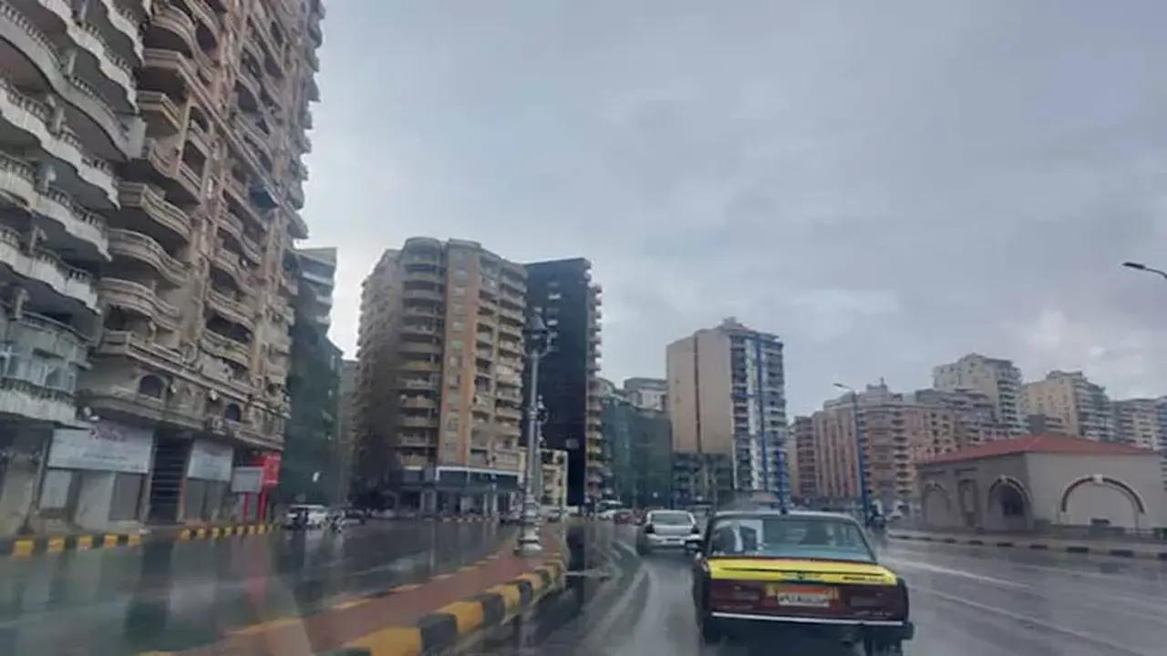 بيان من الأرصاد: تكاثر السحب يرفع فرص تساقط الأمطار قريبًا